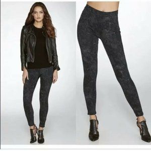SPANX Women's Jean-Ish Ankle Legging in Gray/Black